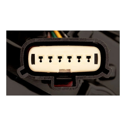 2015-2020 Gmc Yukon Xl Denali - Driver Side Tail Light - rear detail view, Part GM2800268