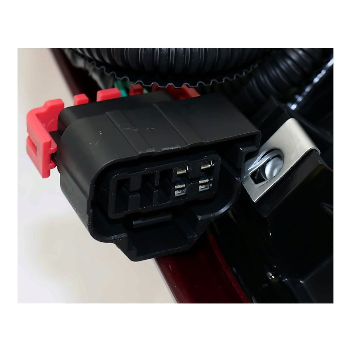 2011-2014 Gmc Sierra 3500 - Passenger Side Tail Light - connector view, Part GM2801249
