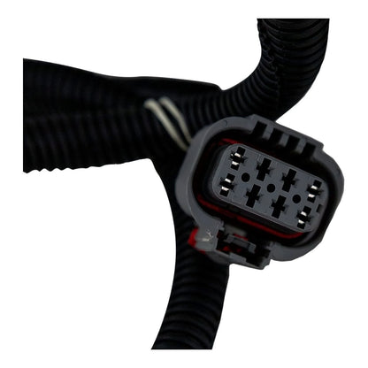 2015 Gmc Sierra 3500 - Passenger Side Tail Light - connector view, Part GM2801261