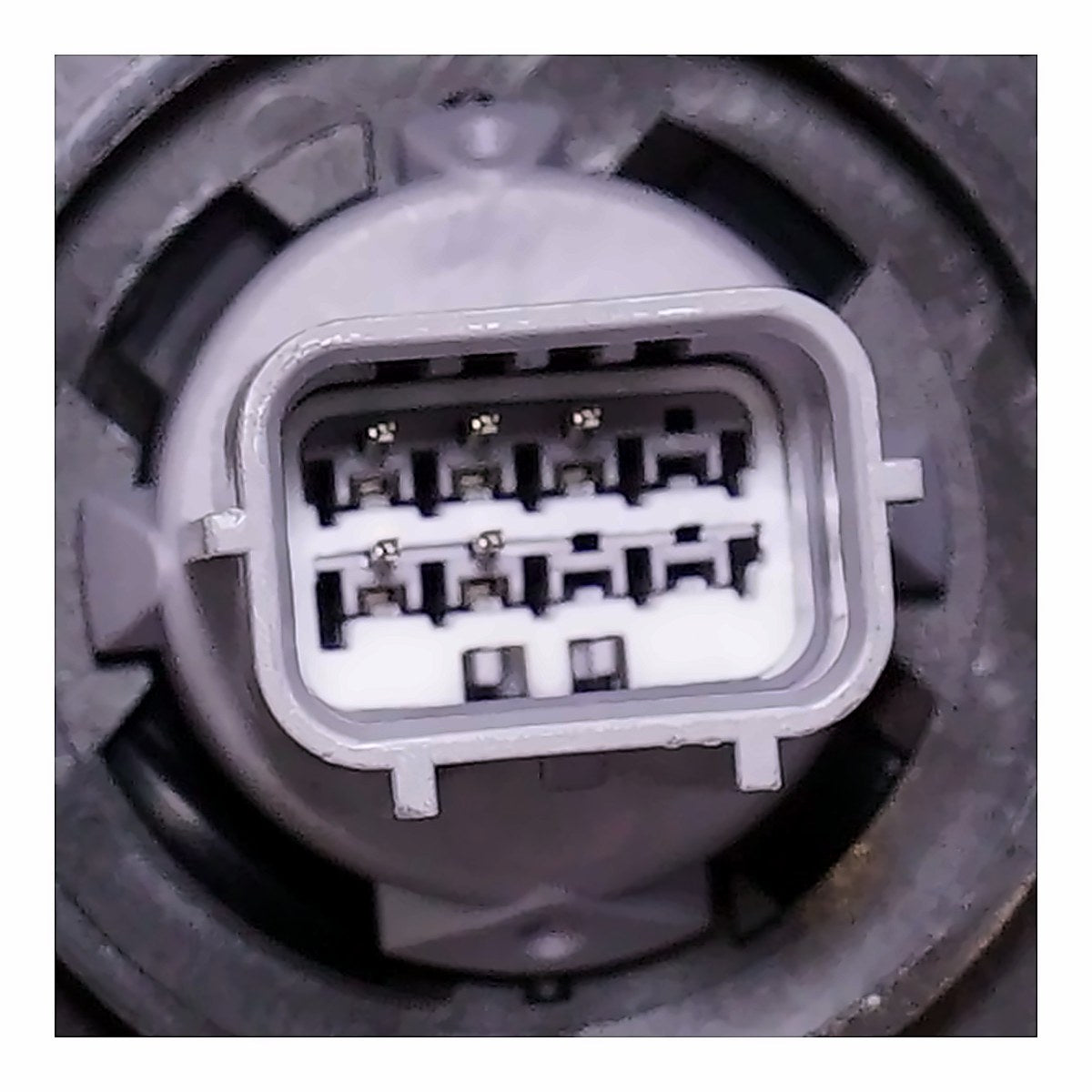 2020-2022 Honda Crv Hybrid - Driver Side Tail Light - connector view, Part HO2804122