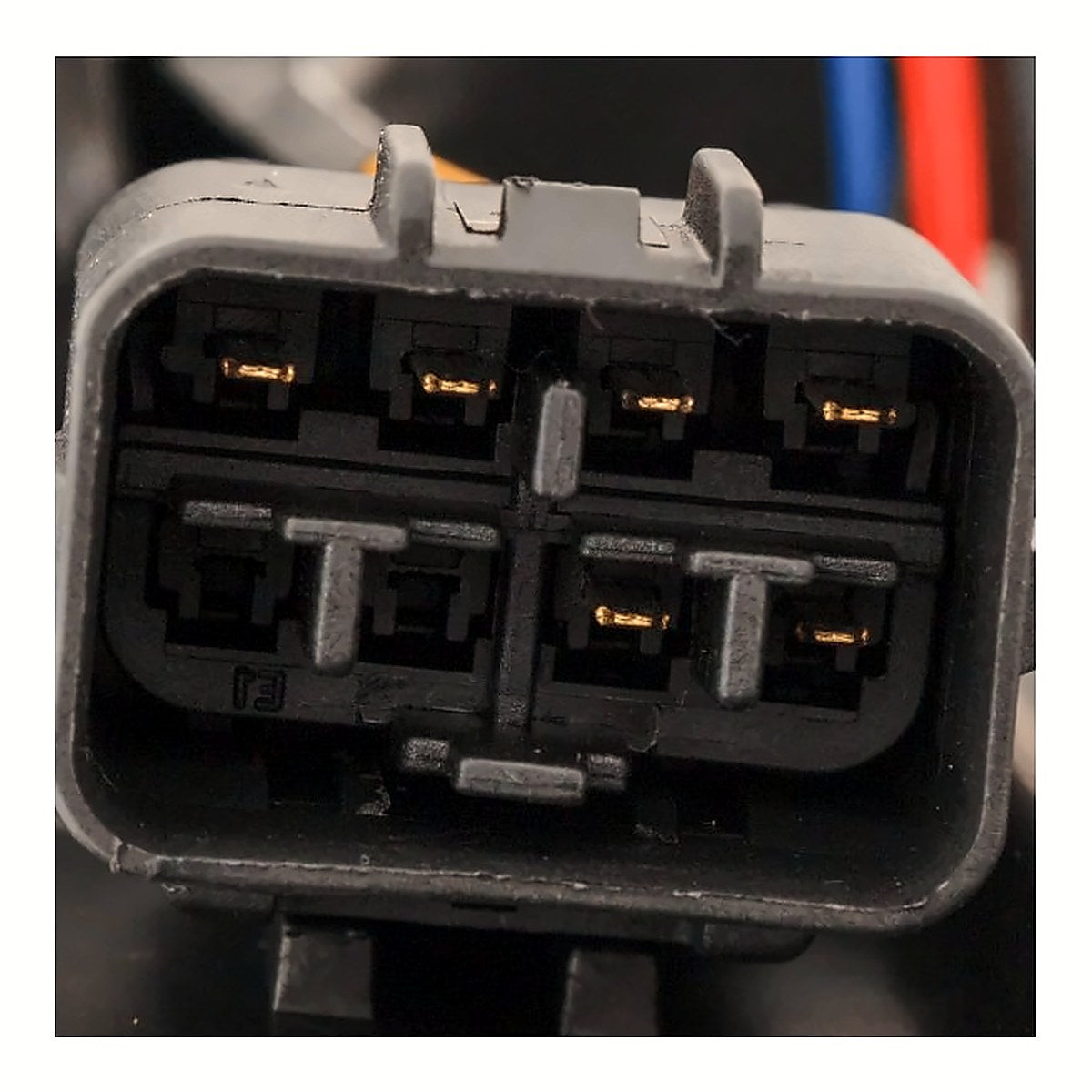 2016-2020 Mitsubishi Outlander - Driver Side Headlight - connector view, Part MI2502167