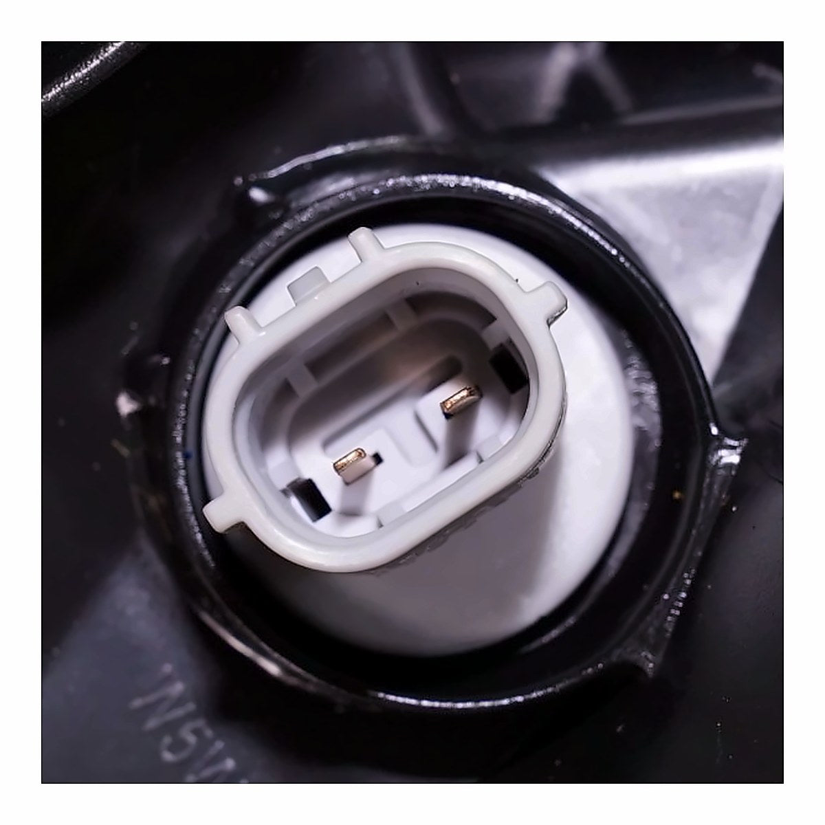 2019-2023 Toyota Tacoma - Driver Side Headlight - rear detail view, Part TO2502276