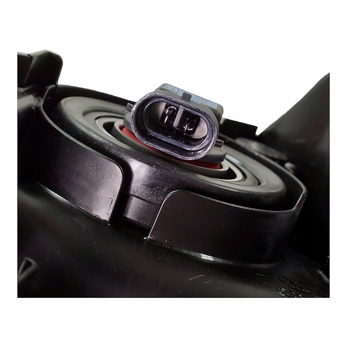 2018-2019 Toyota Tacoma - Passenger Side Headlight - side angle, Part TO2503266