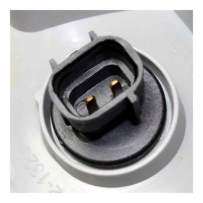 2014-2016 Toyota Highlander Hybrid - Driver Side Tail Light - connector view, Part TO2802115